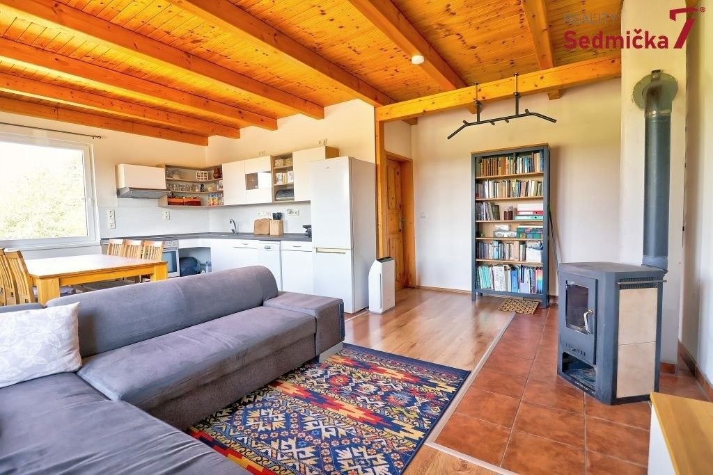 Prodej nemovitosti 127 m² - foto 12