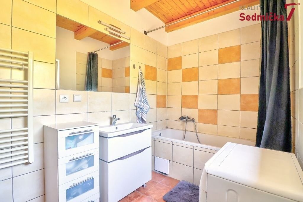 Prodej nemovitosti 127 m² - foto 19