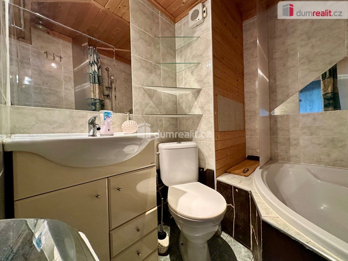 Pronájem bytu 1+1 35 m² - foto 7