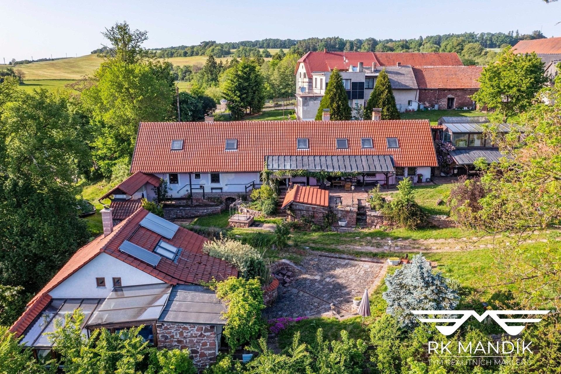 Prodej domu 270 m² - foto 1