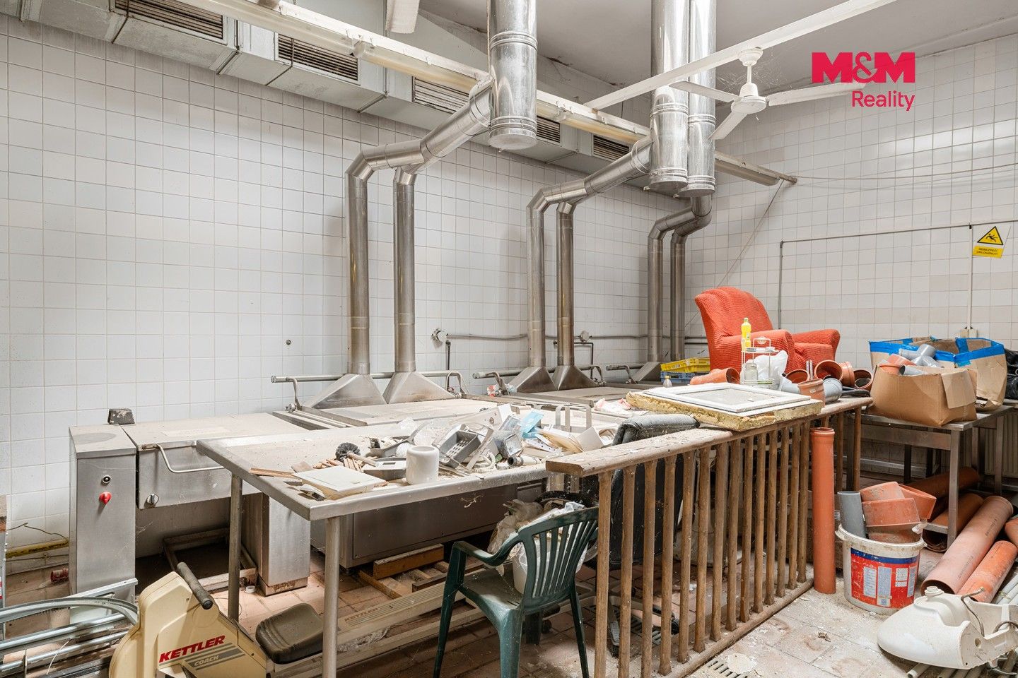 Prodej komerčního prostoru 1250 m² - foto 5