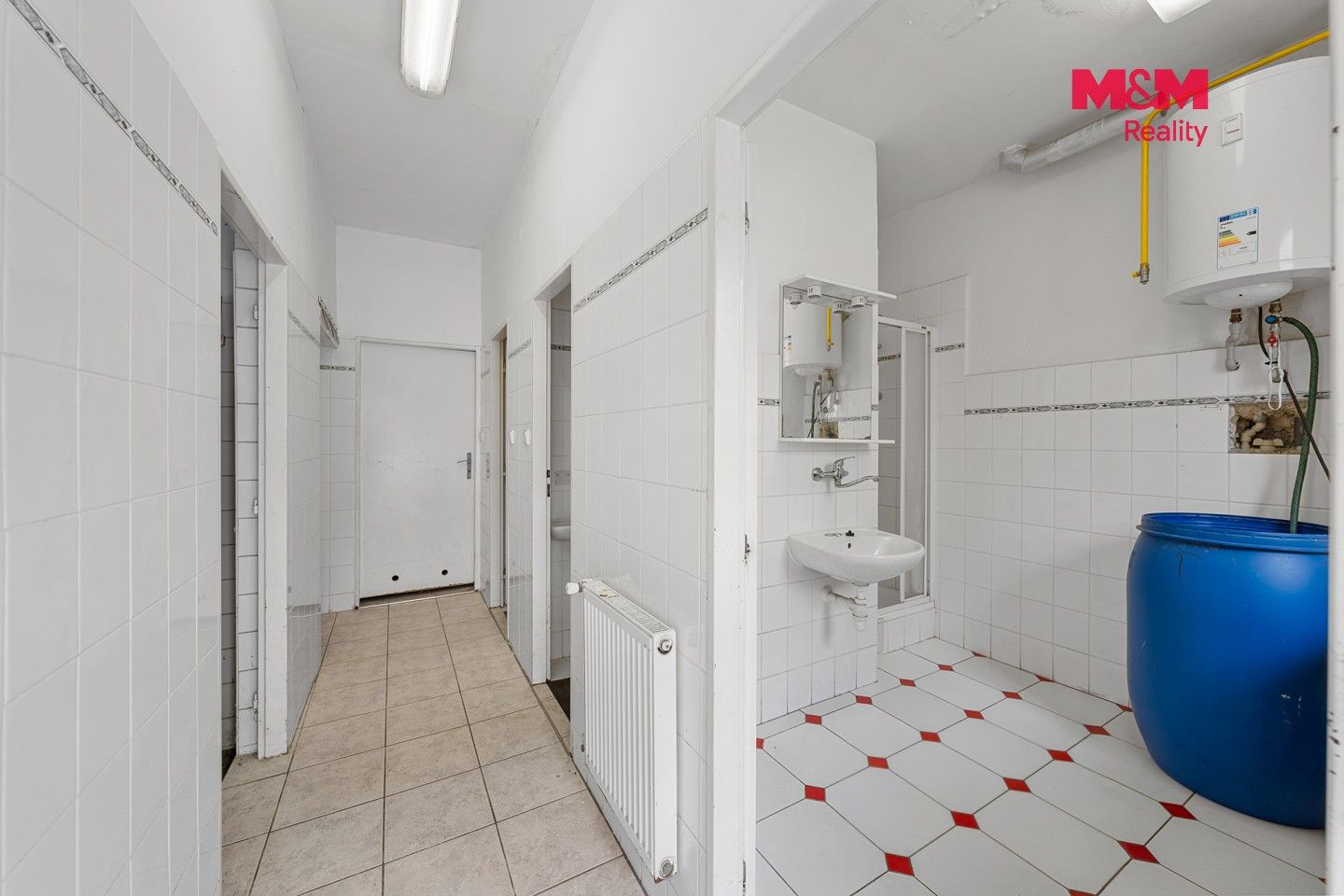 Prodej komerčního prostoru 1250 m² - foto 12