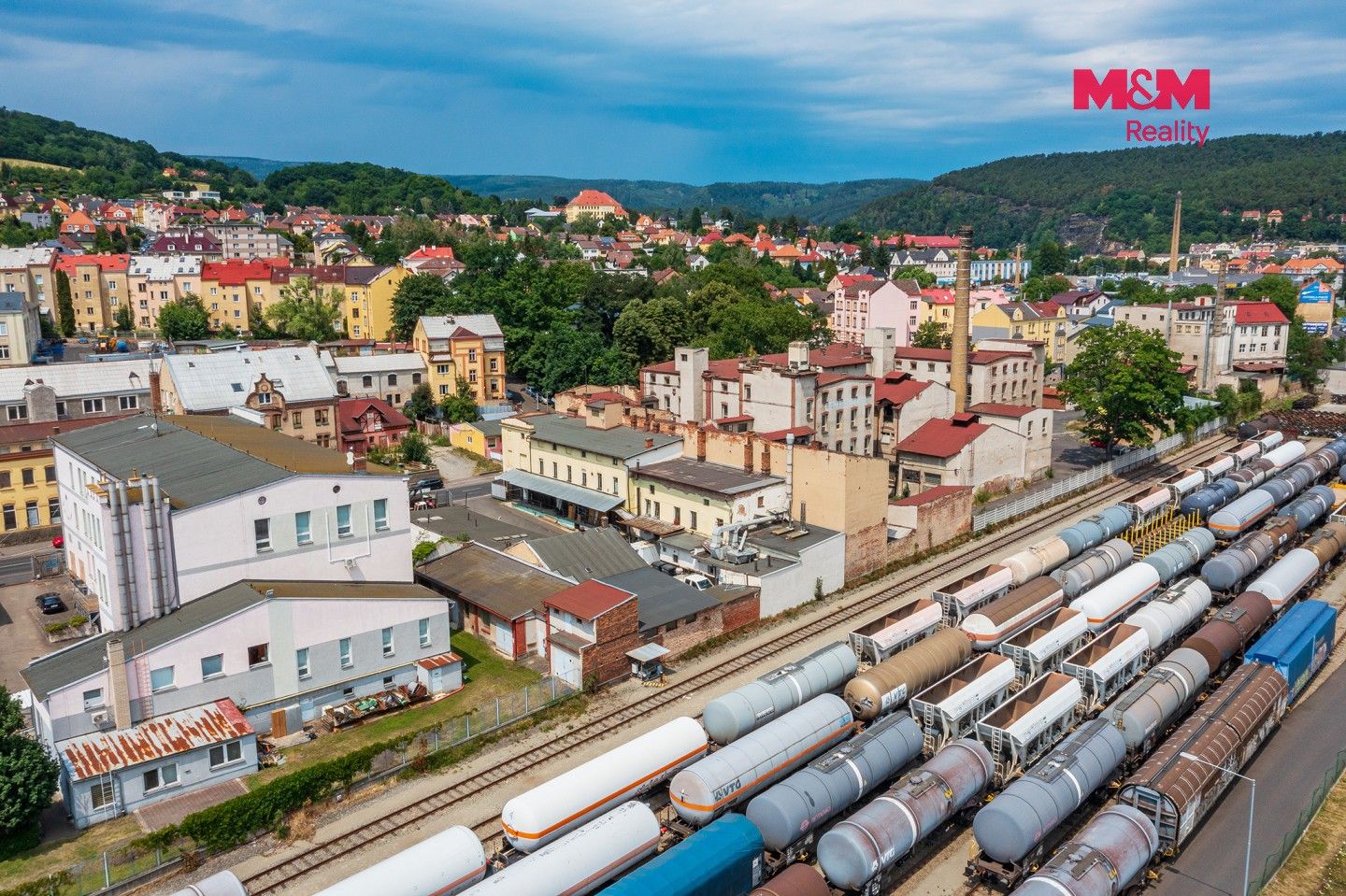 Prodej komerčního prostoru 1250 m² - foto 20