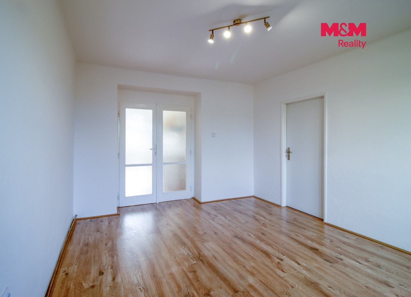 Pronájem bytu 2+1 56 m² - foto 4
