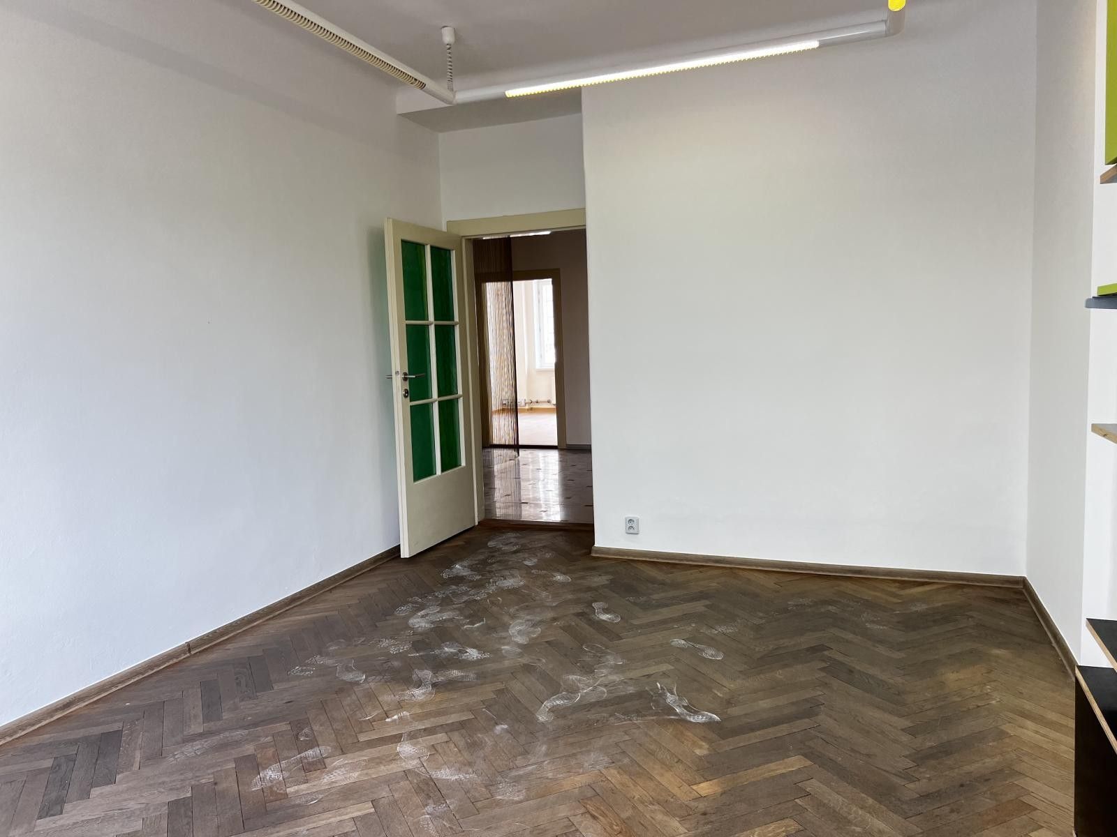 Pronájem komerčního prostoru 110 m² - foto 14