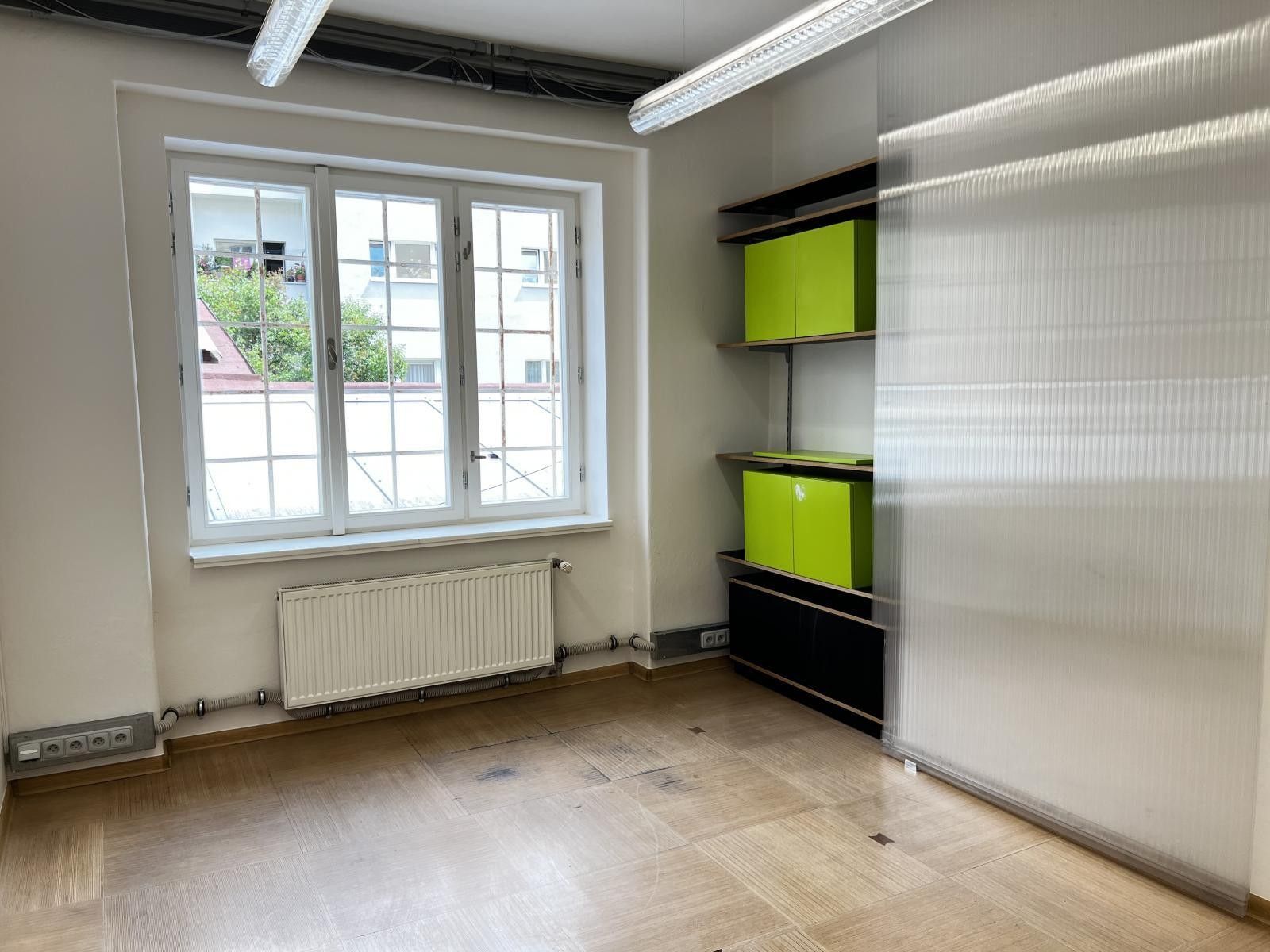 Pronájem komerčního prostoru 110 m² - foto 11