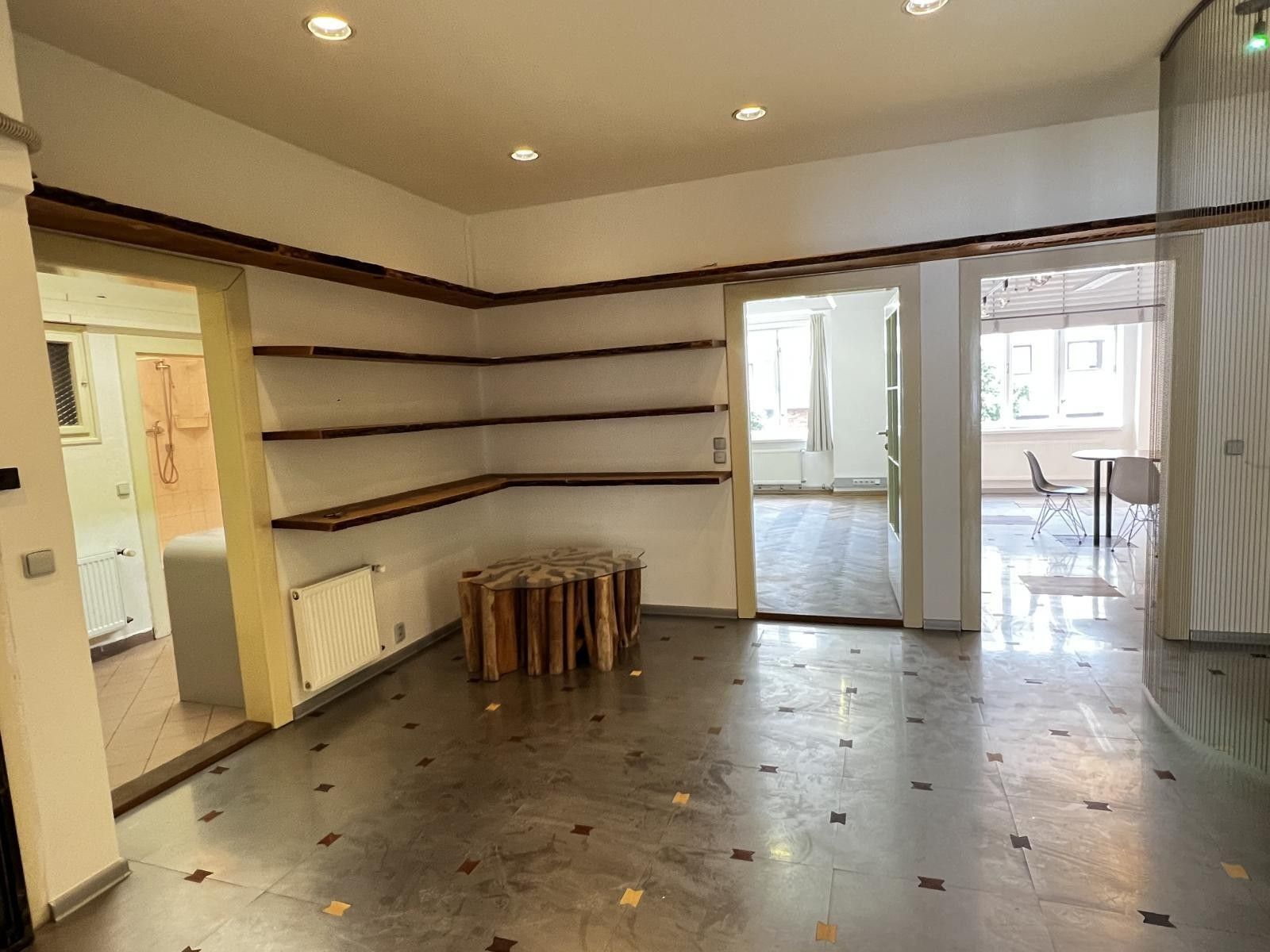 Pronájem komerčního prostoru 110 m² - foto 9