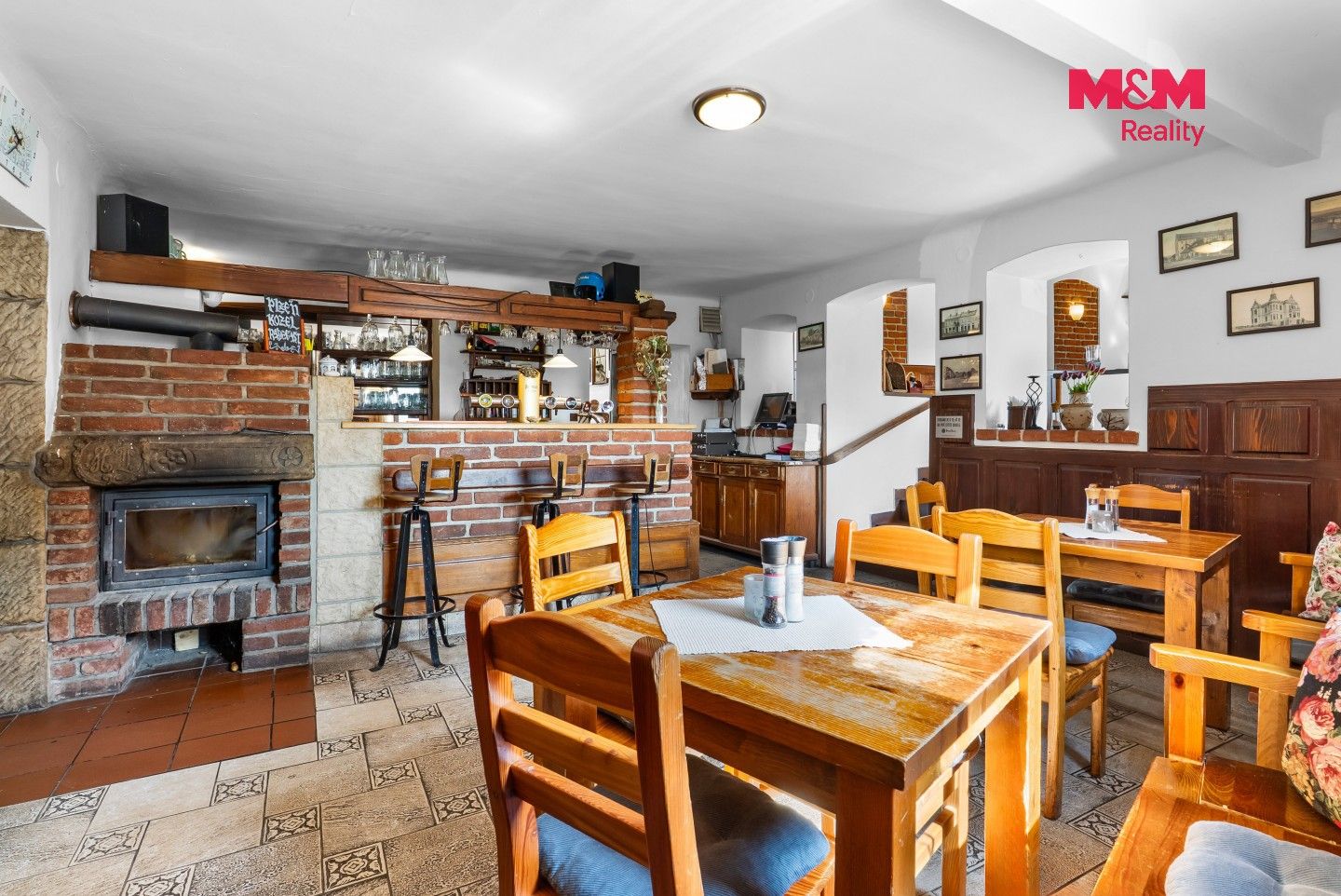 Prodej komerčního prostoru 600 m² - foto 6