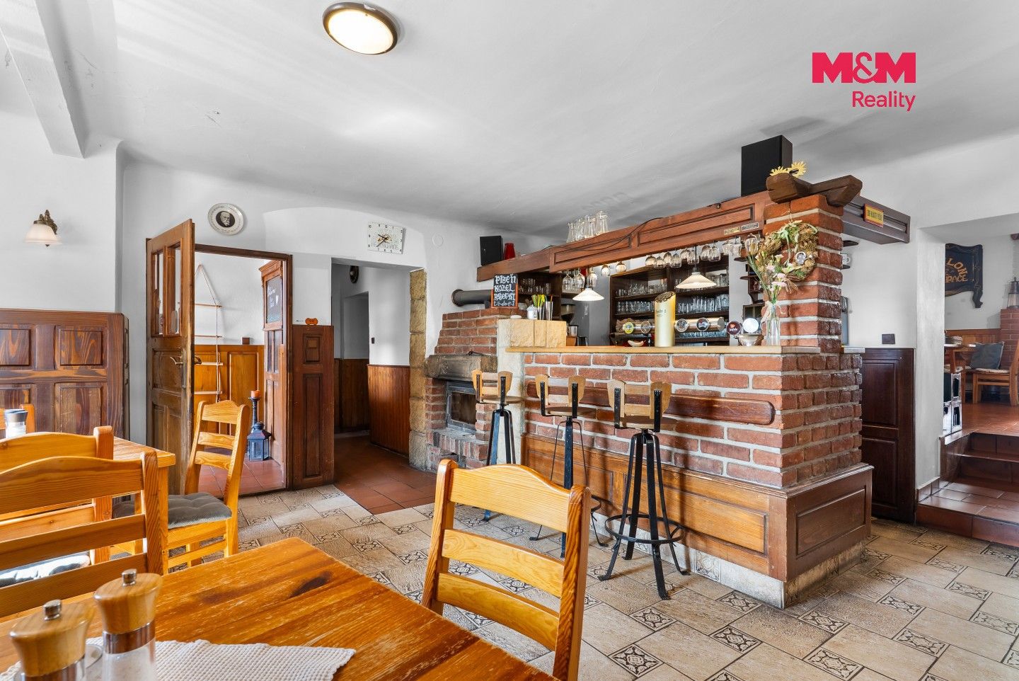 Prodej komerčního prostoru 600 m² - foto 7