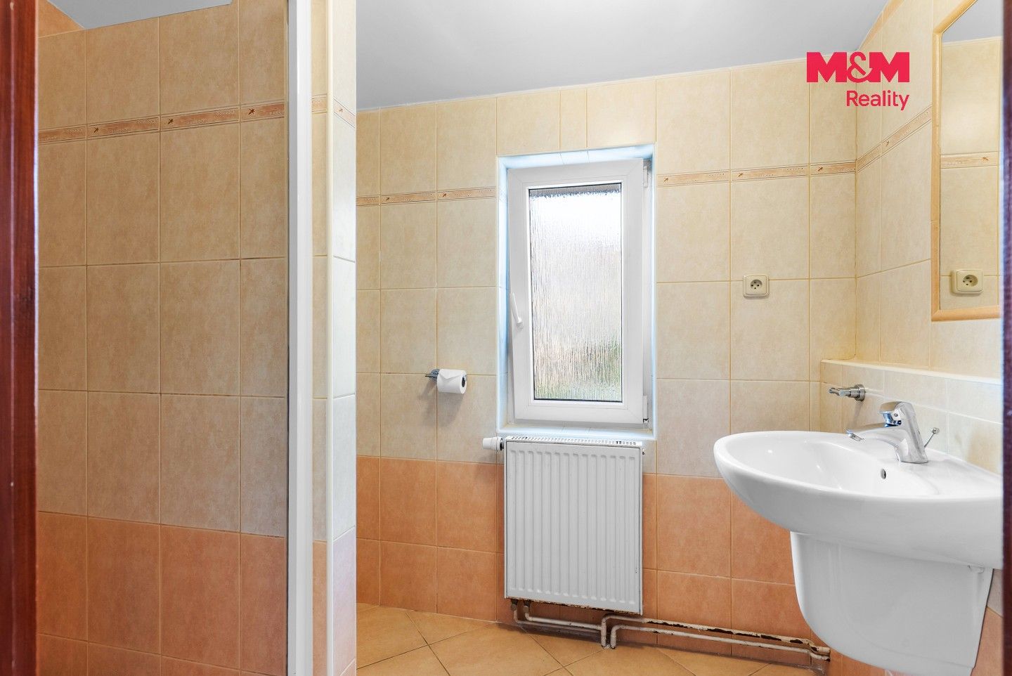 Prodej komerčního prostoru 600 m² - foto 25