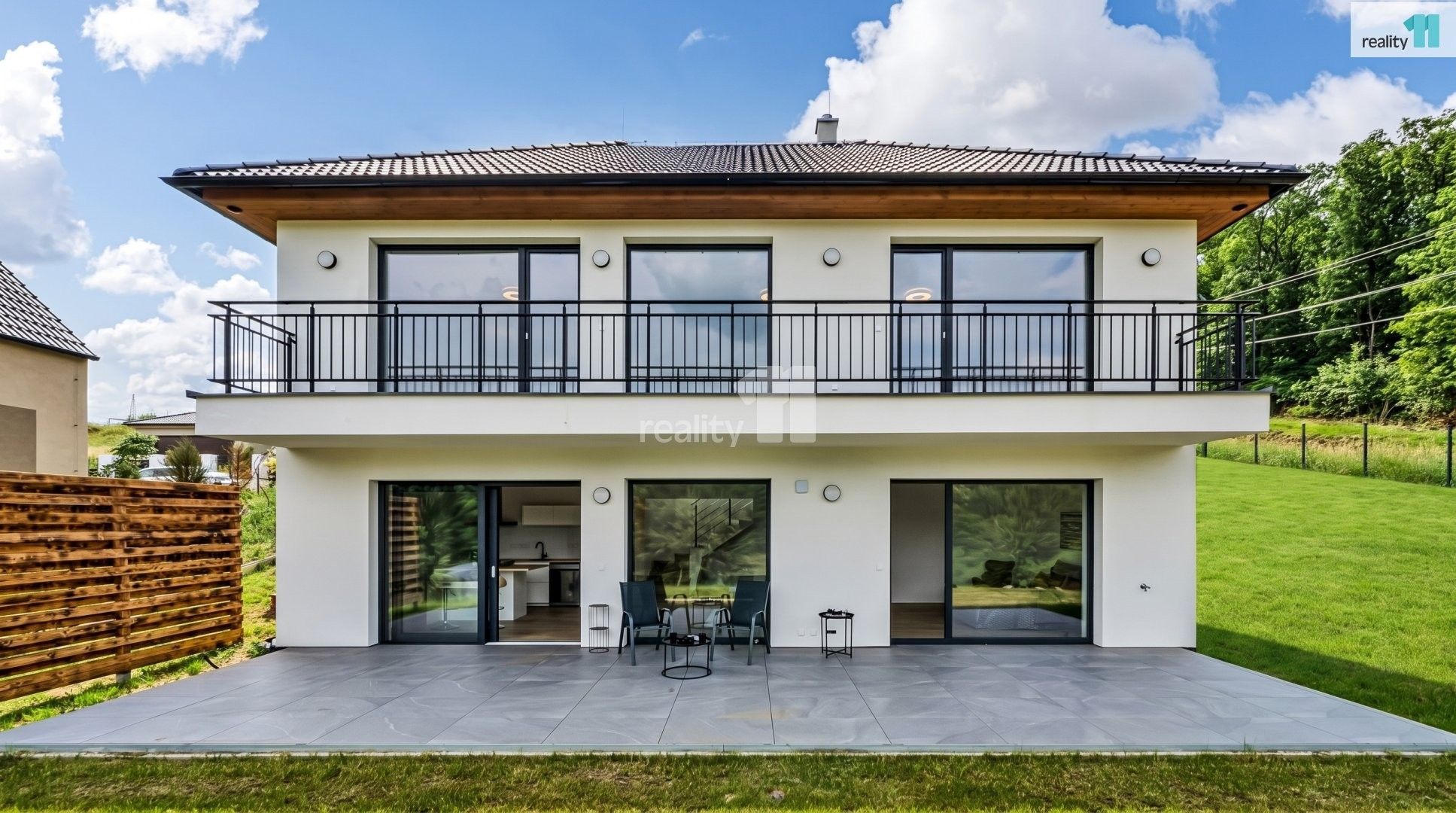 Prodej domu 200 m² - foto 1