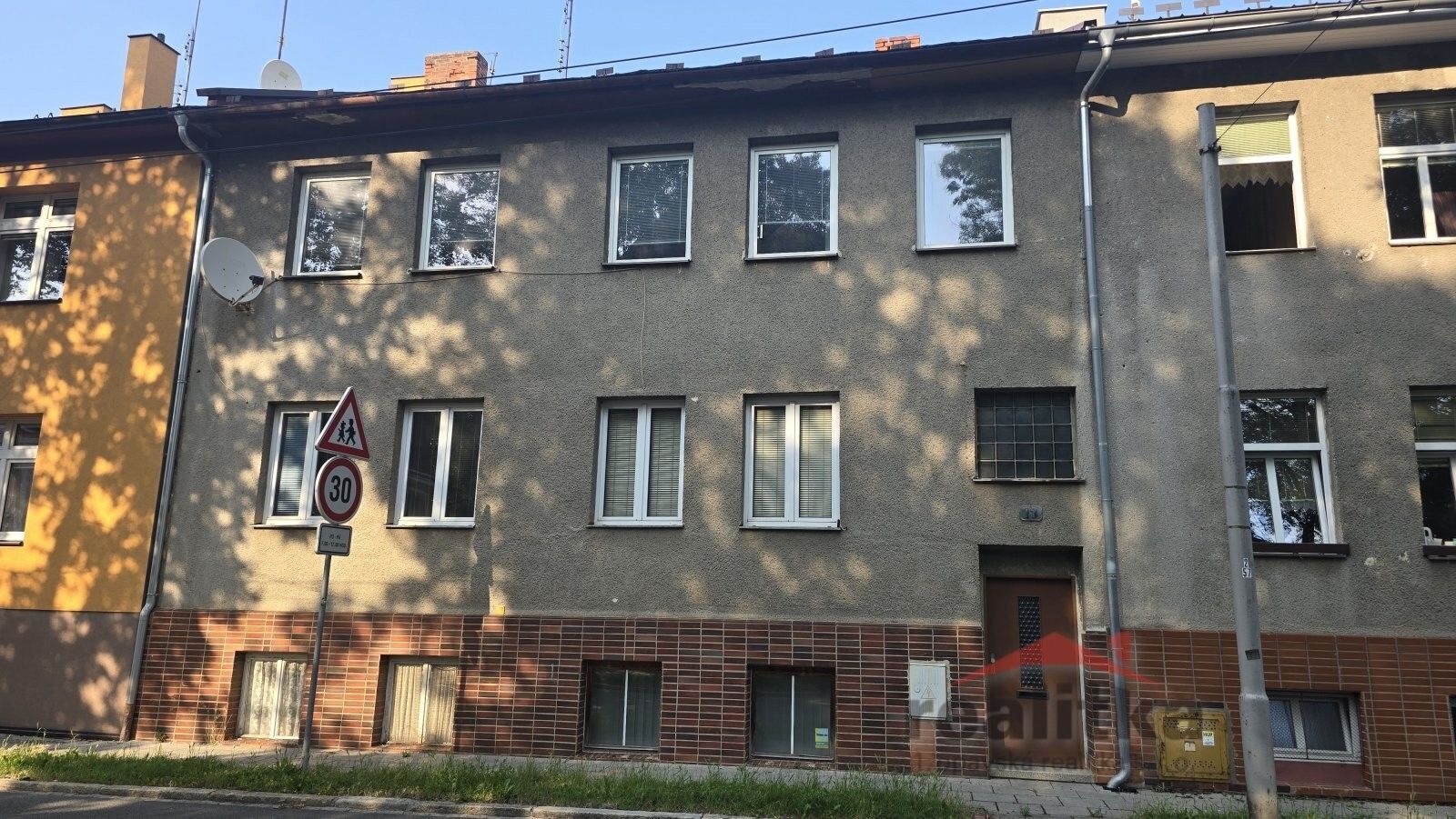 Prodej bytu 4+1 92 m² - foto 2