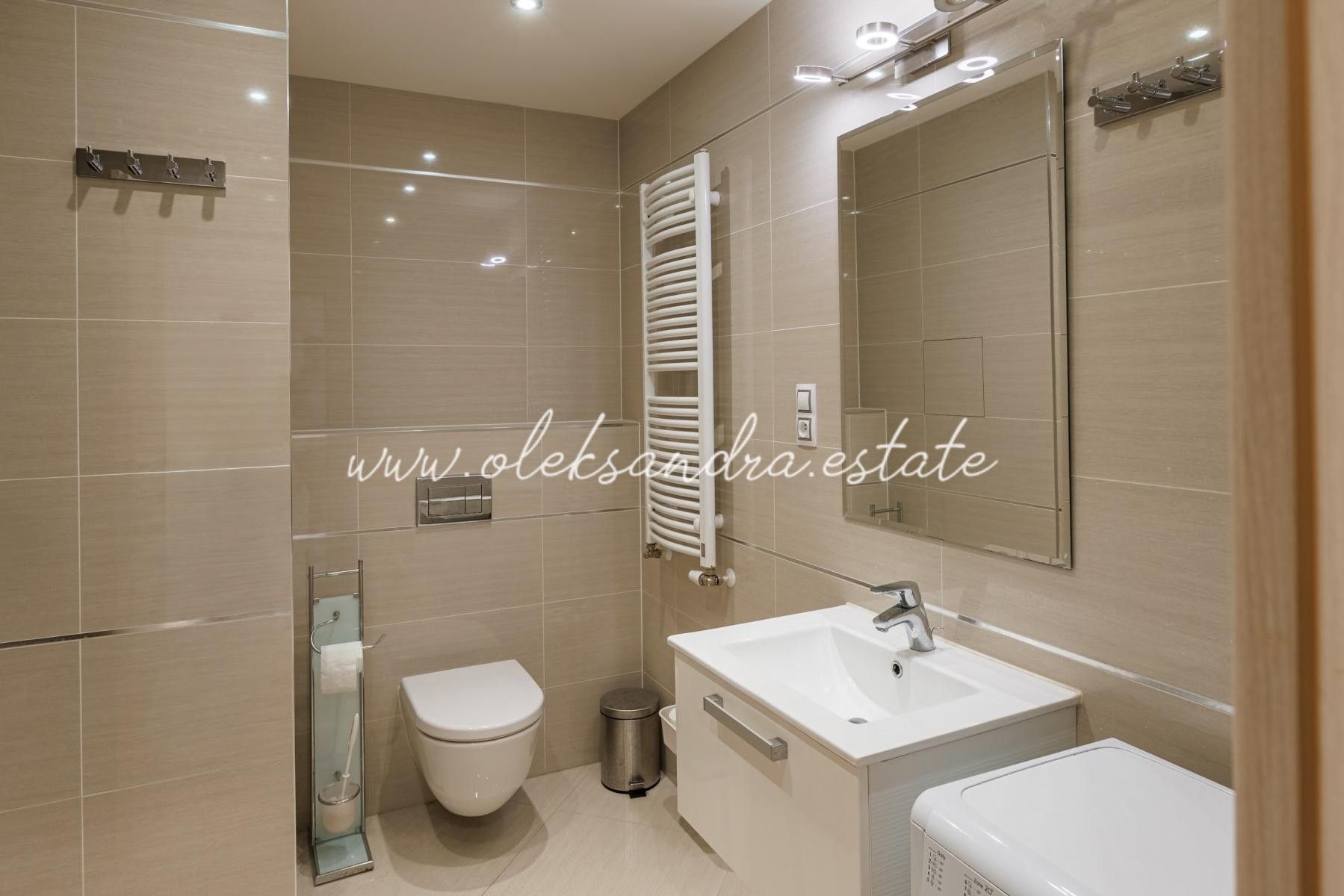 Pronájem bytu 2+kk 61 m² - foto 10