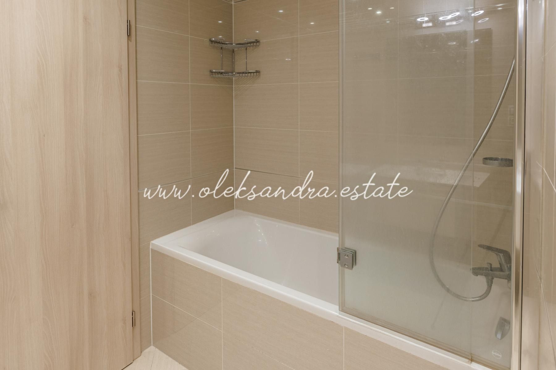 Pronájem bytu 2+kk 61 m² - foto 11