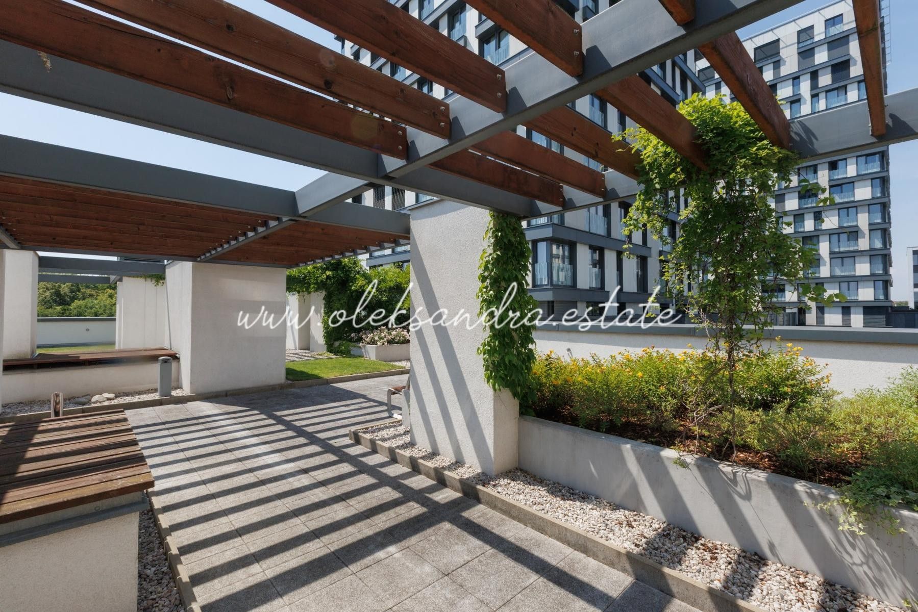 Pronájem bytu 2+kk 61 m² - foto 14