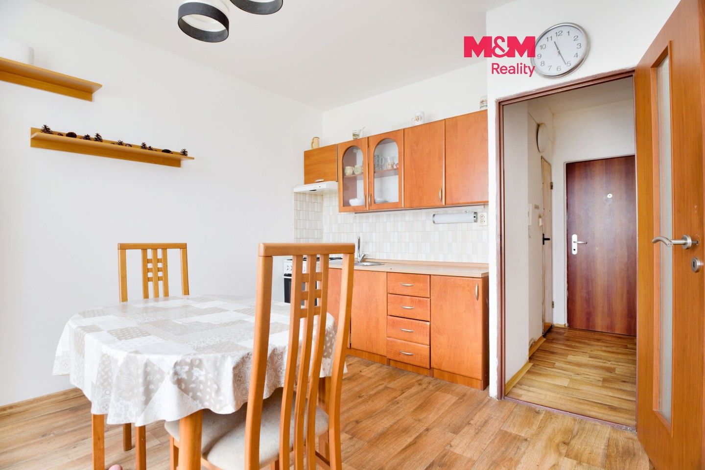 Prodej bytu 1+1 36 m² - foto 1