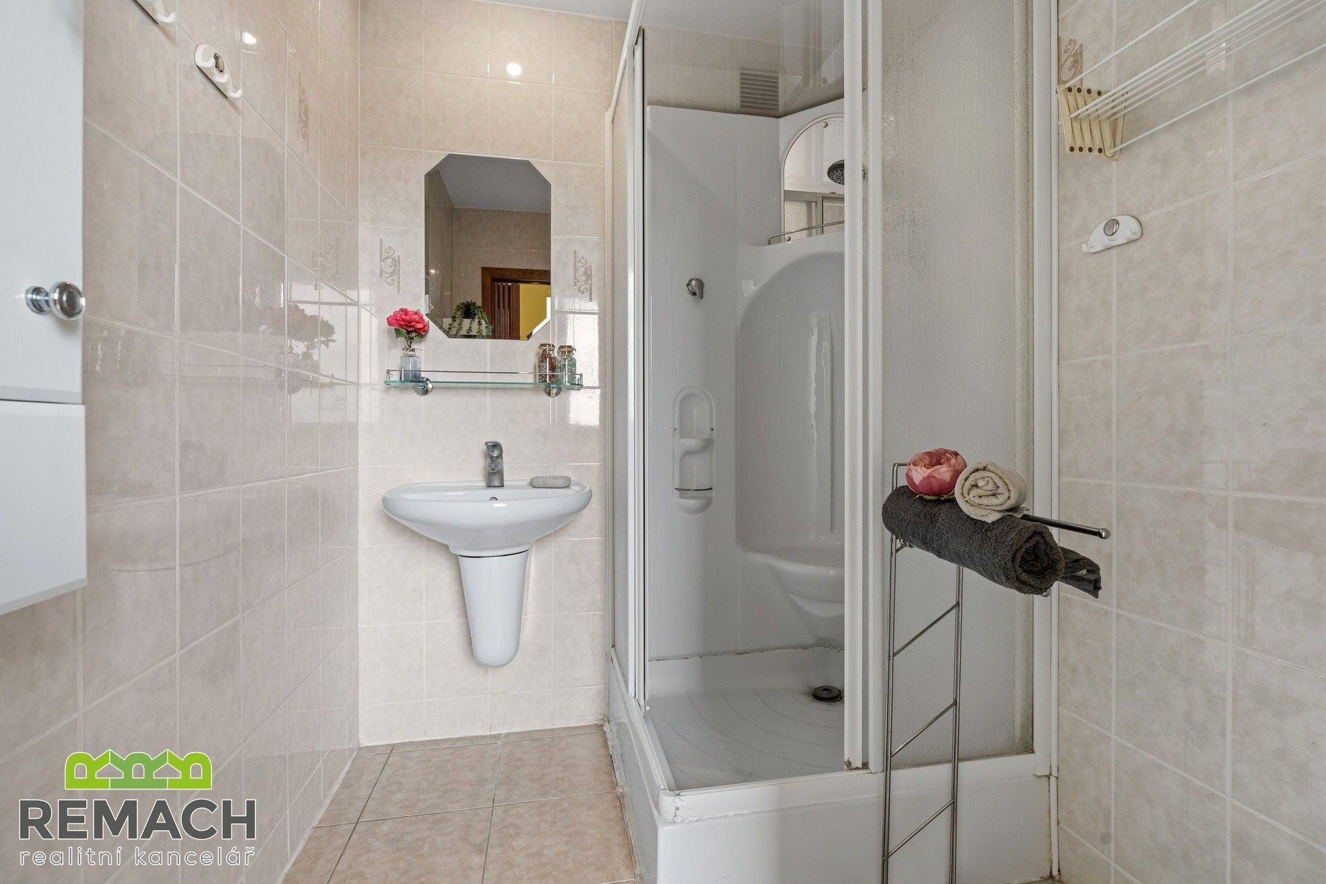 Prodej bytu 3+1 74 m² - foto 4