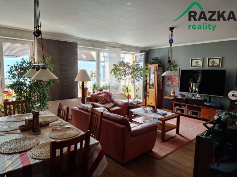 Pronájem bytu 3+kk 124 m² - foto 2