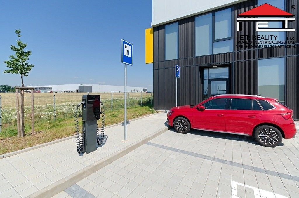 Pronájem komerčního prostoru 2707 m² - foto 19