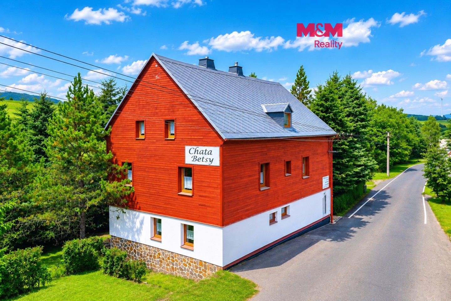 Prodej domu 285 m² - foto 1