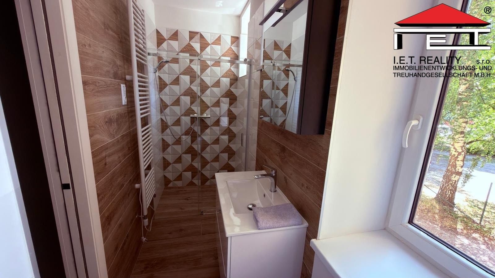 Pronájem bytu 3+kk 75 m² - foto 5