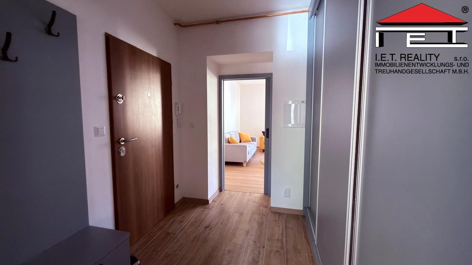 Pronájem bytu 3+kk 75 m² - foto 7