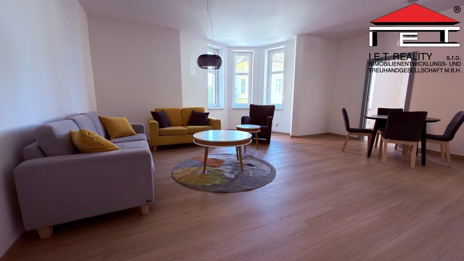 Pronájem bytu 3+kk 75 m² - foto 8