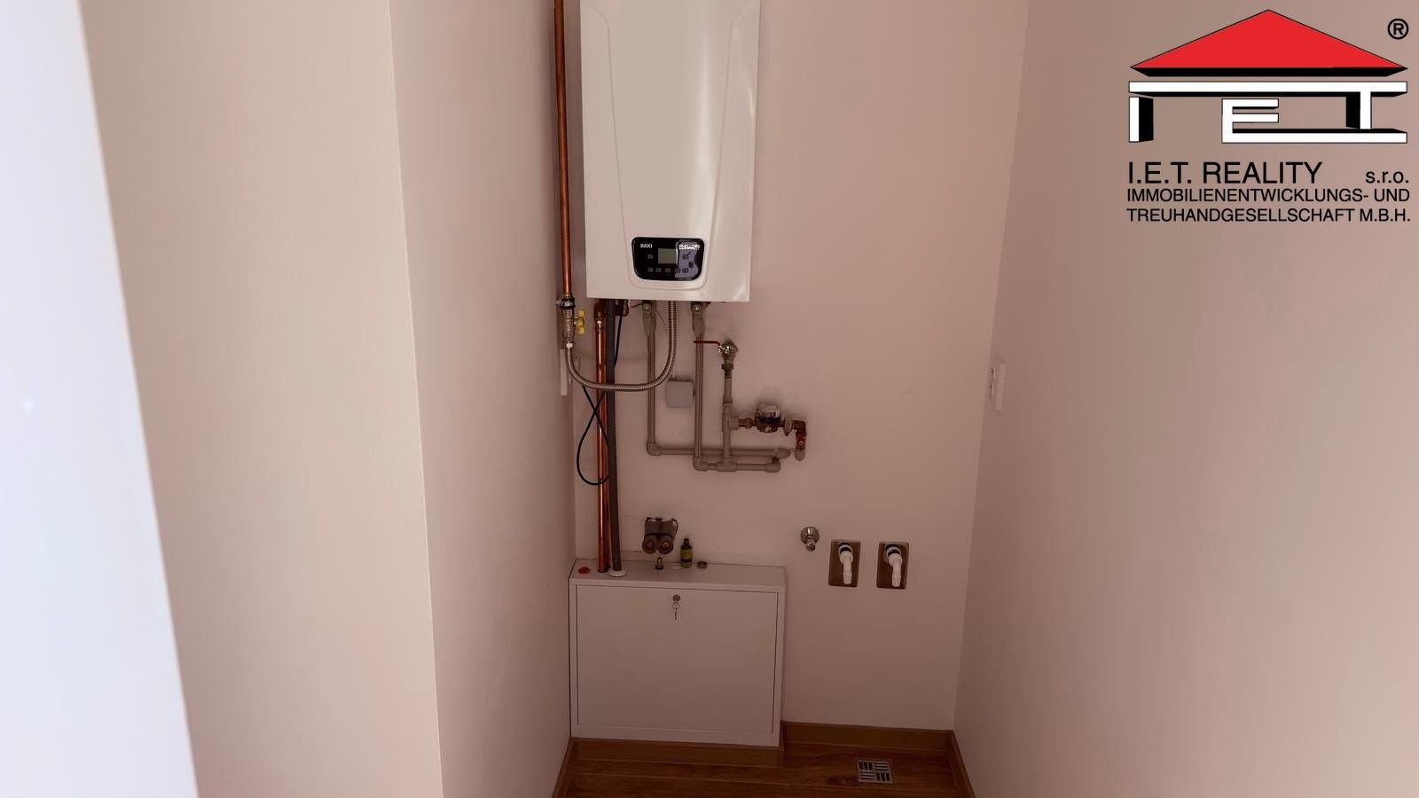 Pronájem bytu 3+kk 75 m² - foto 16