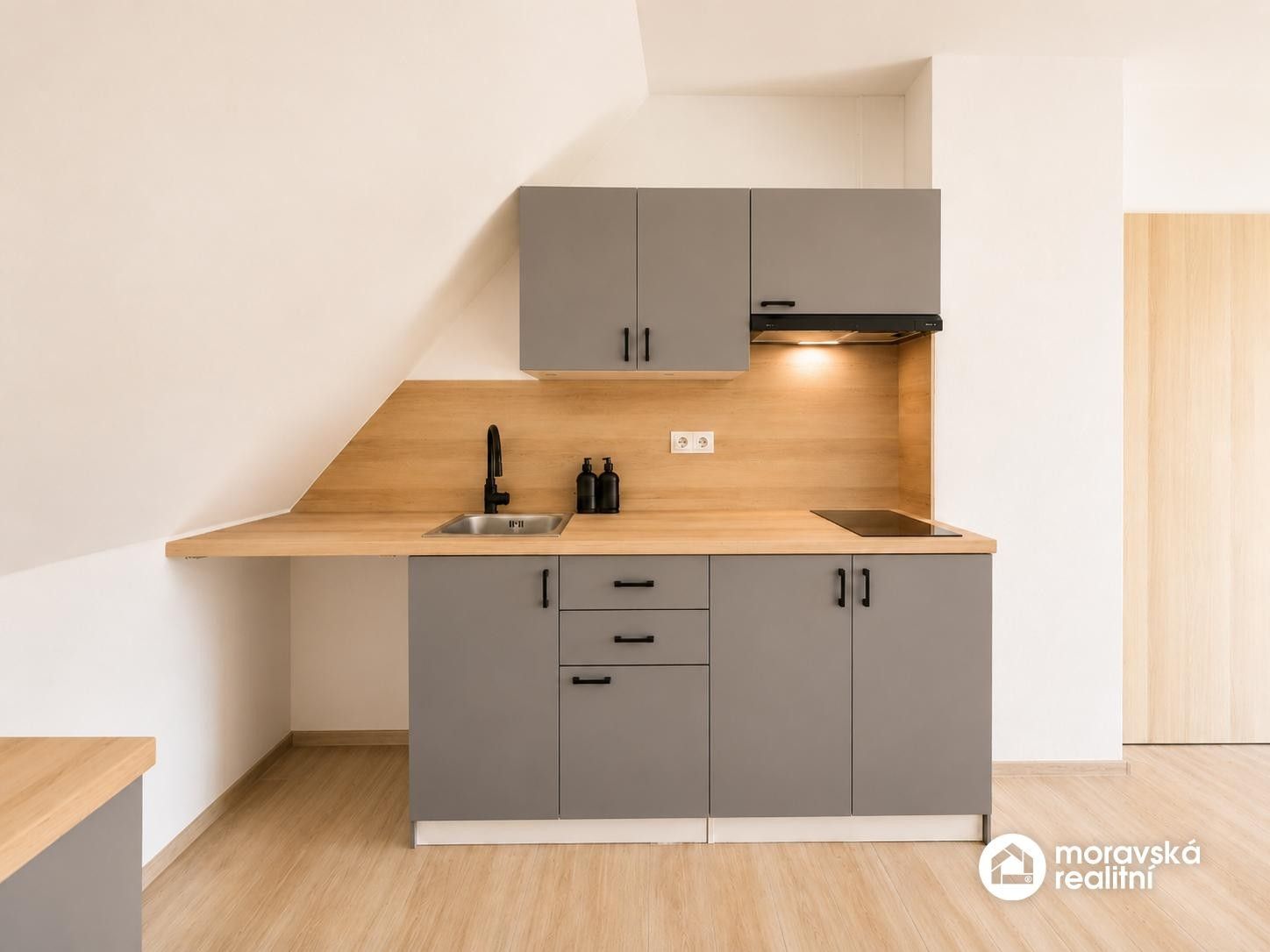 Prodej bytu 1+kk 51 m² - foto 8