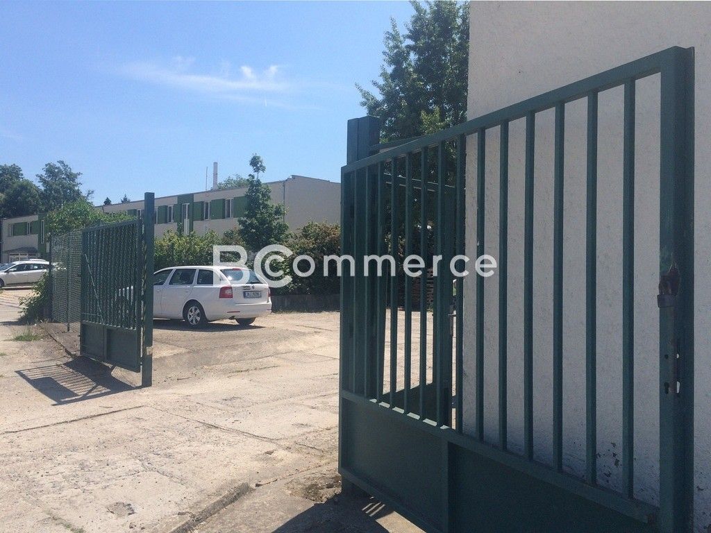 Pronájem komerčního prostoru 598 m² - foto 6
