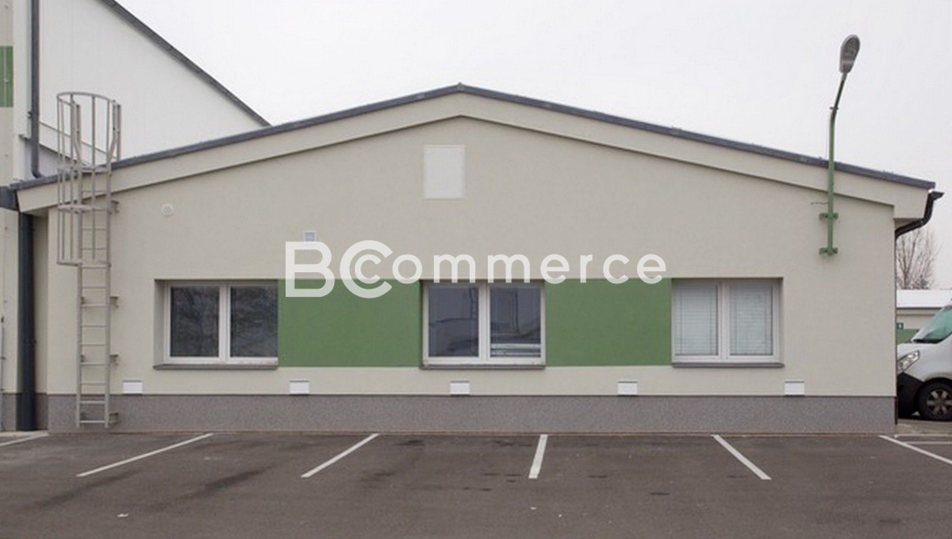 Pronájem komerčního prostoru 173 m² - foto 3