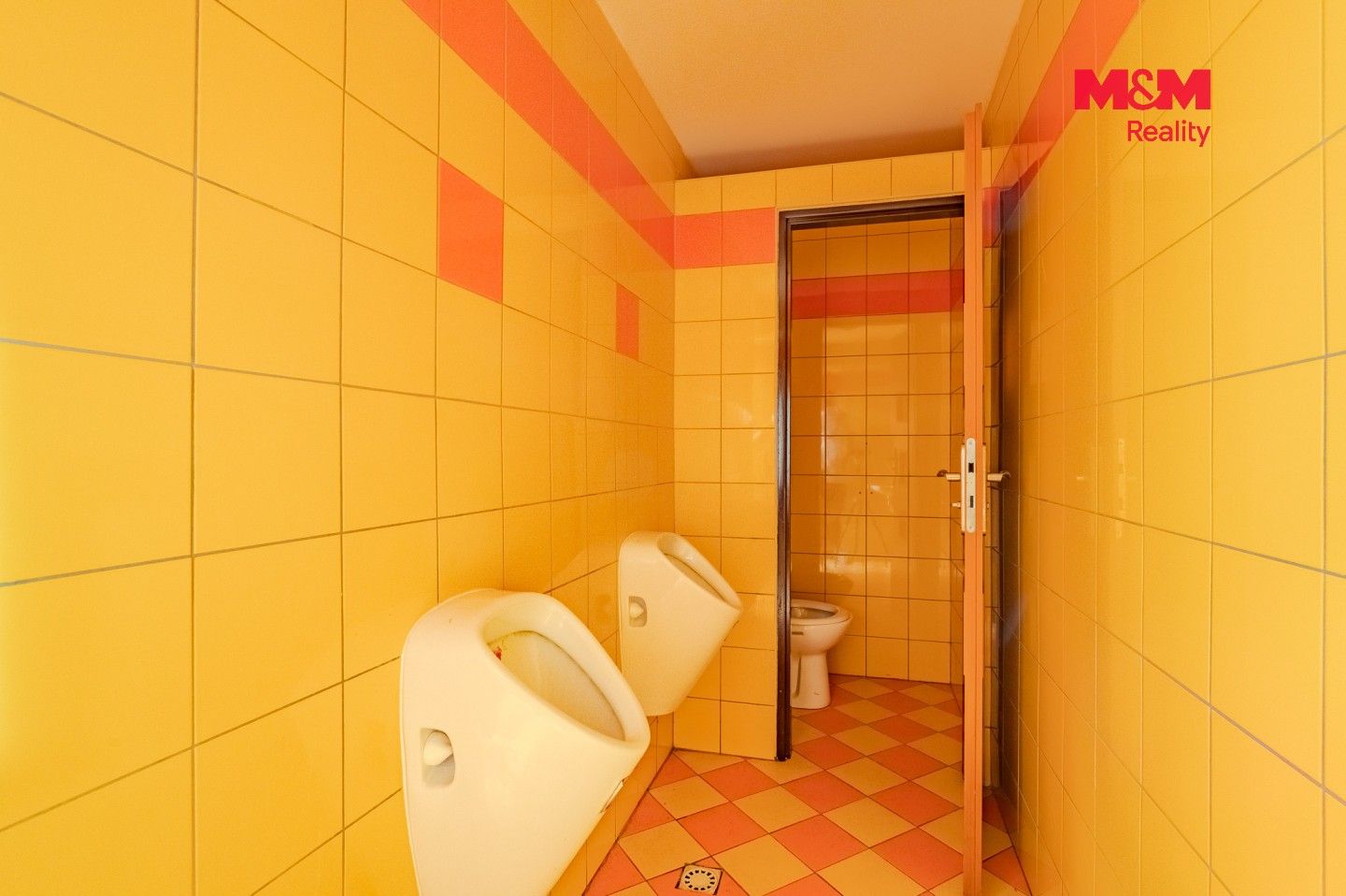Pronájem komerčního prostoru 106 m² - foto 13