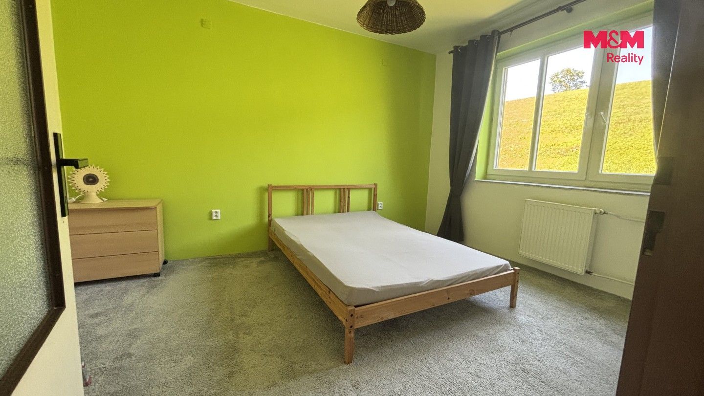 Pronájem bytu 3+1 66 m² - foto 4
