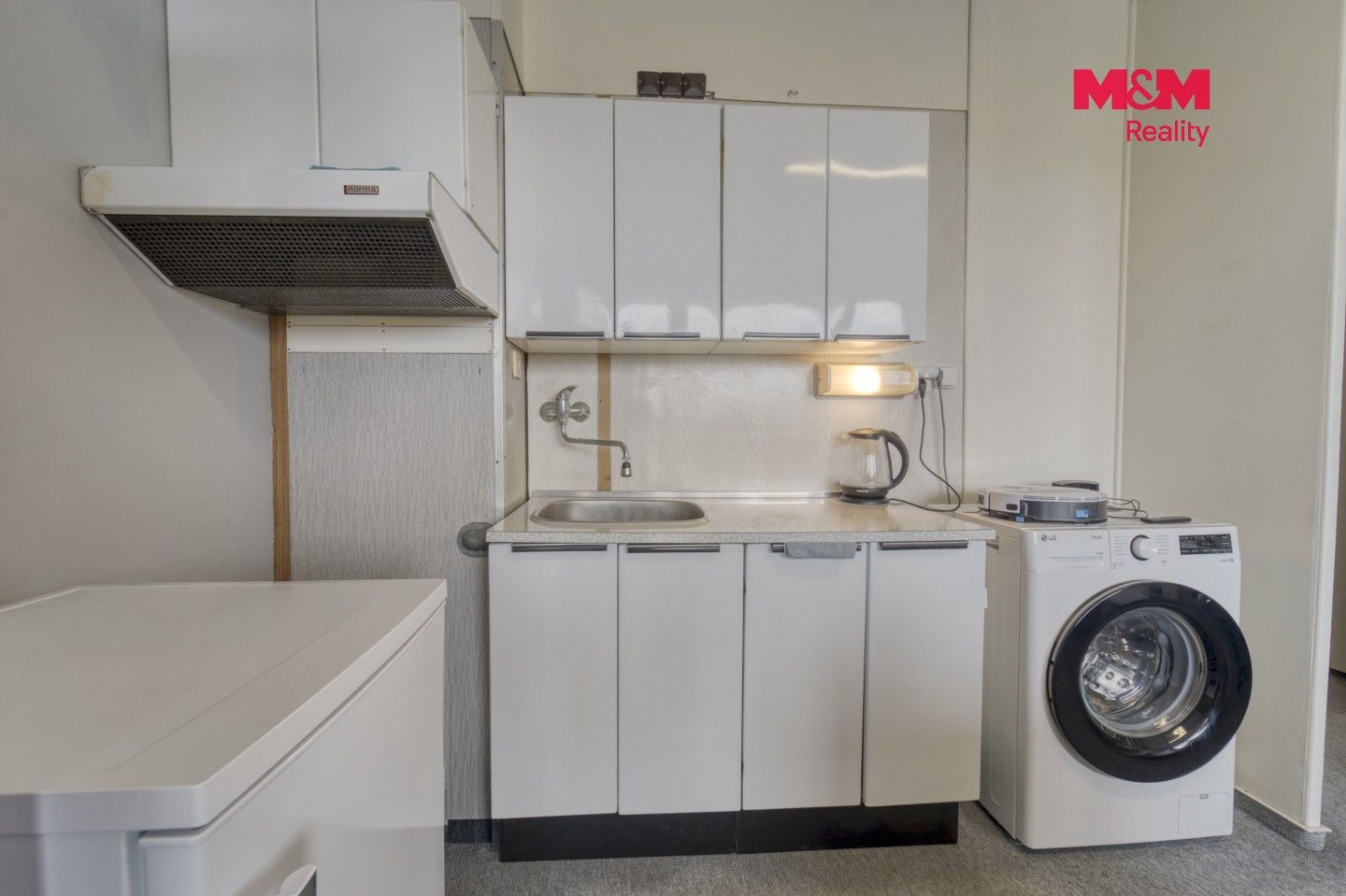 Prodej bytu 1+kk 20 m² - foto 4