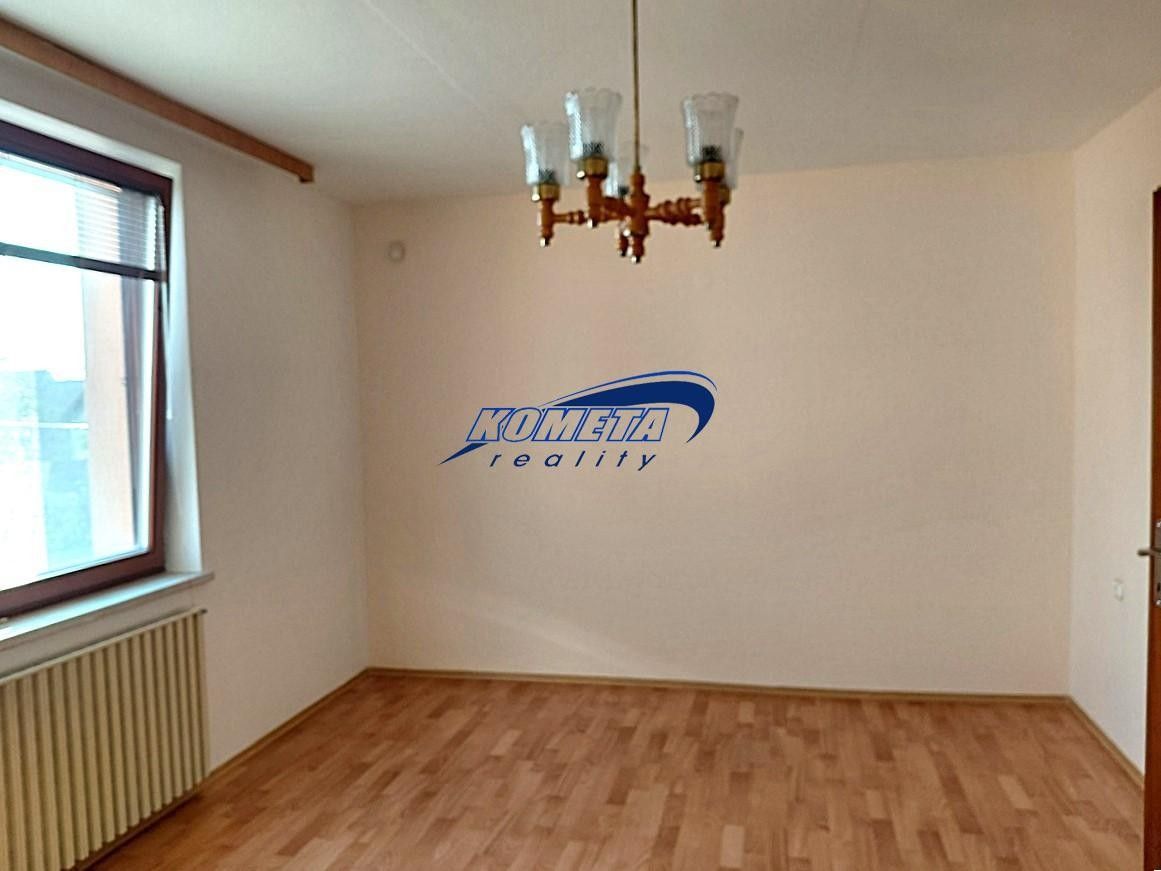Pronájem bytu 2+1 66 m² - foto 5