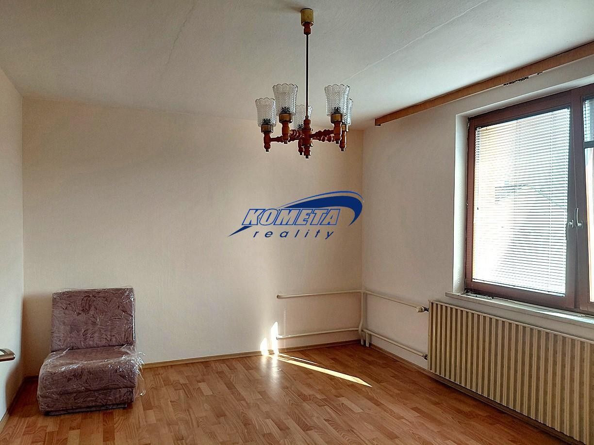 Pronájem bytu 2+1 66 m² - foto 4