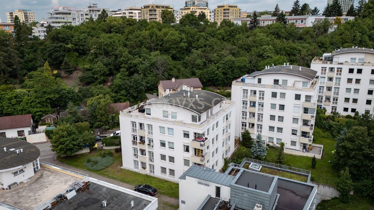 Prodej bytu 2+kk 48 m² - foto 1