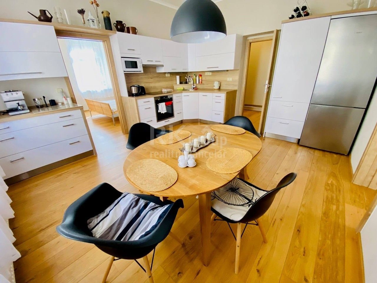 Pronájem bytu 2+1 70 m² - foto 3