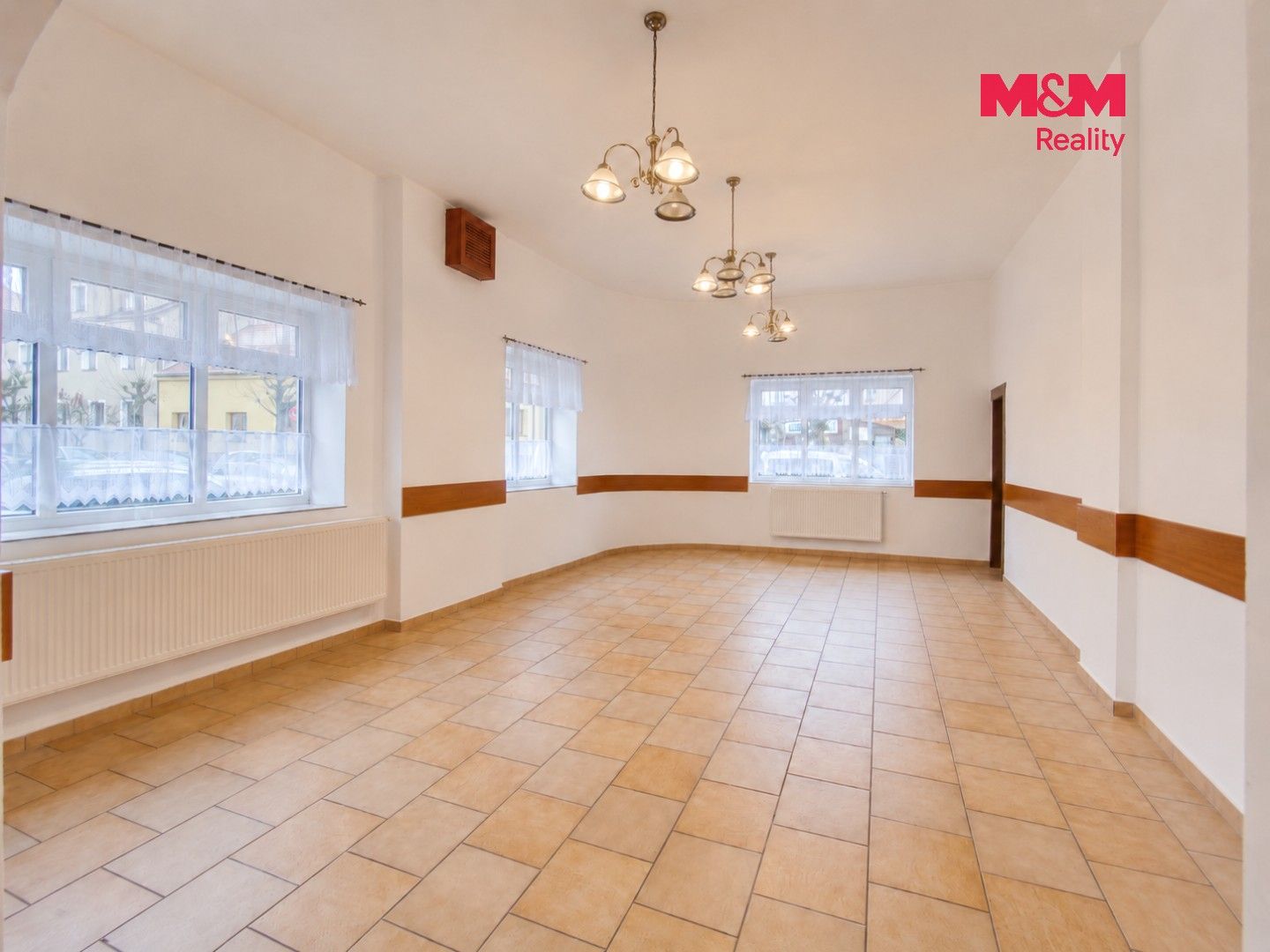 Pronájem komerčního prostoru 88 m² - foto 4