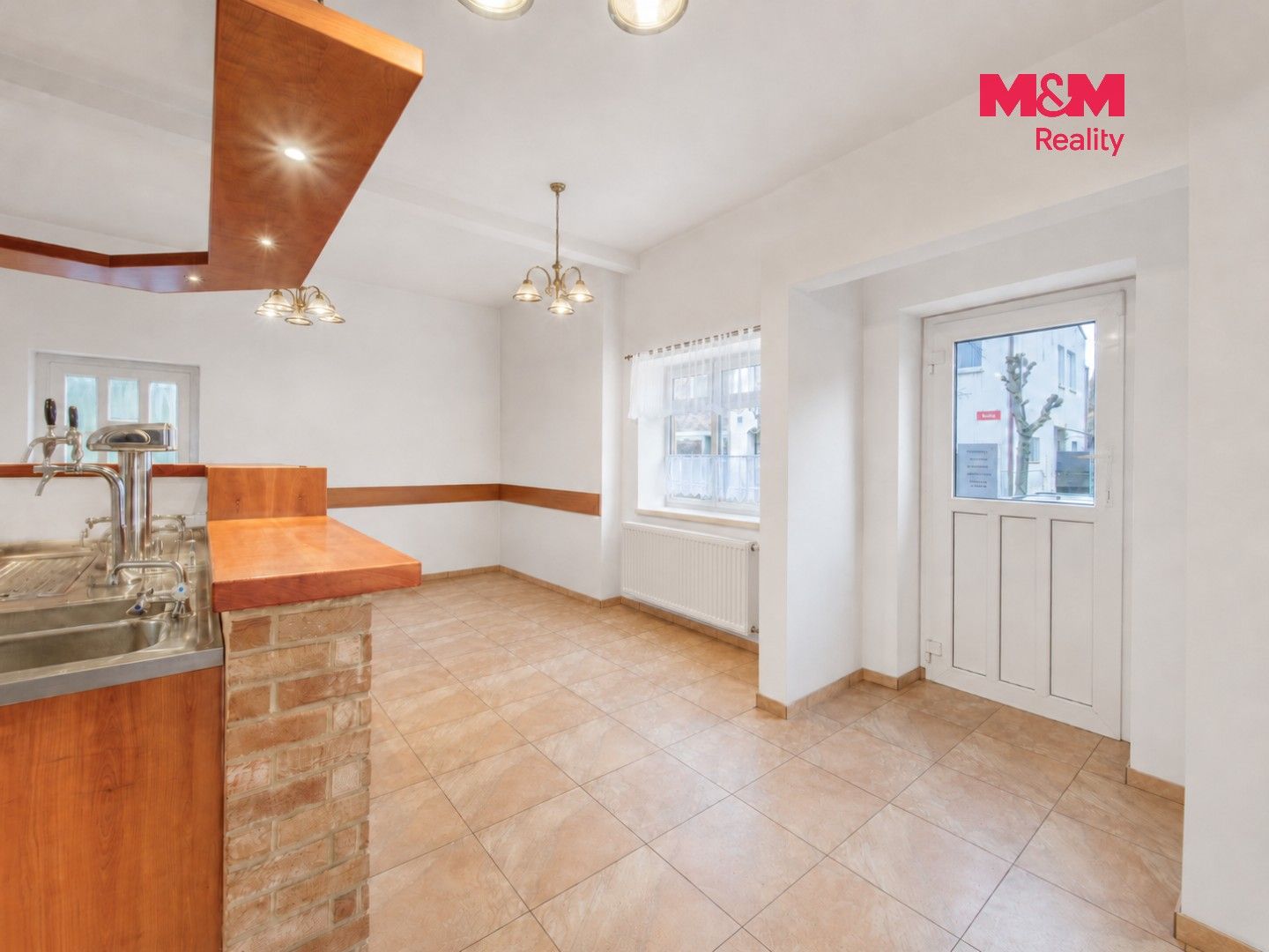 Pronájem komerčního prostoru 88 m² - foto 7