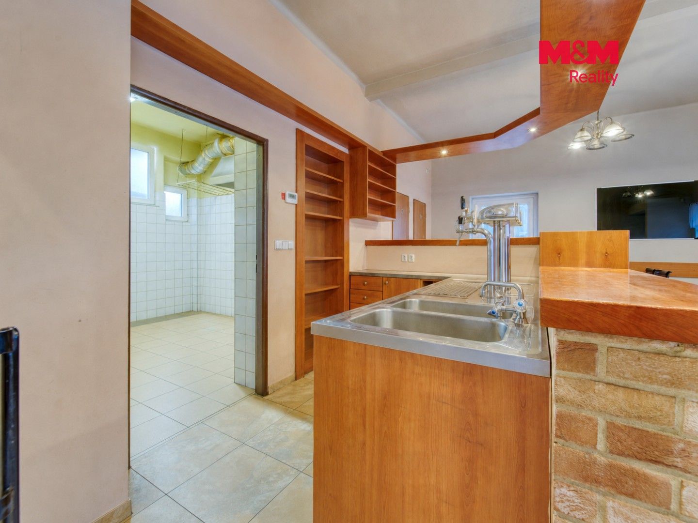 Pronájem komerčního prostoru 88 m² - foto 8