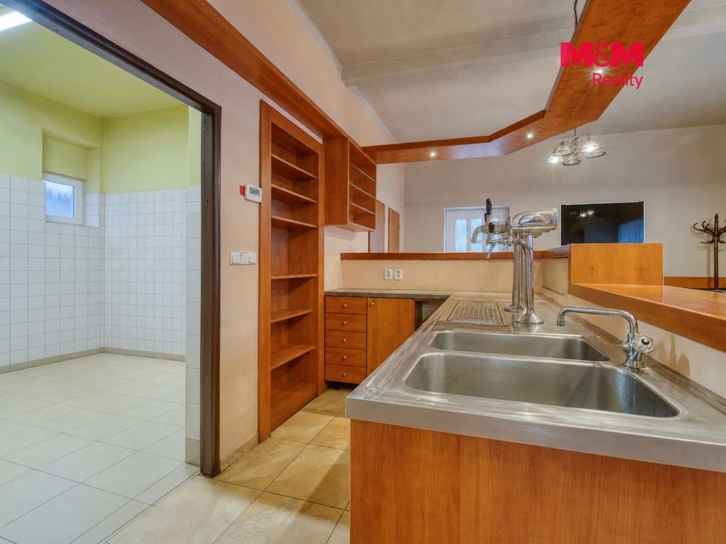 Pronájem komerčního prostoru 88 m² - foto 9