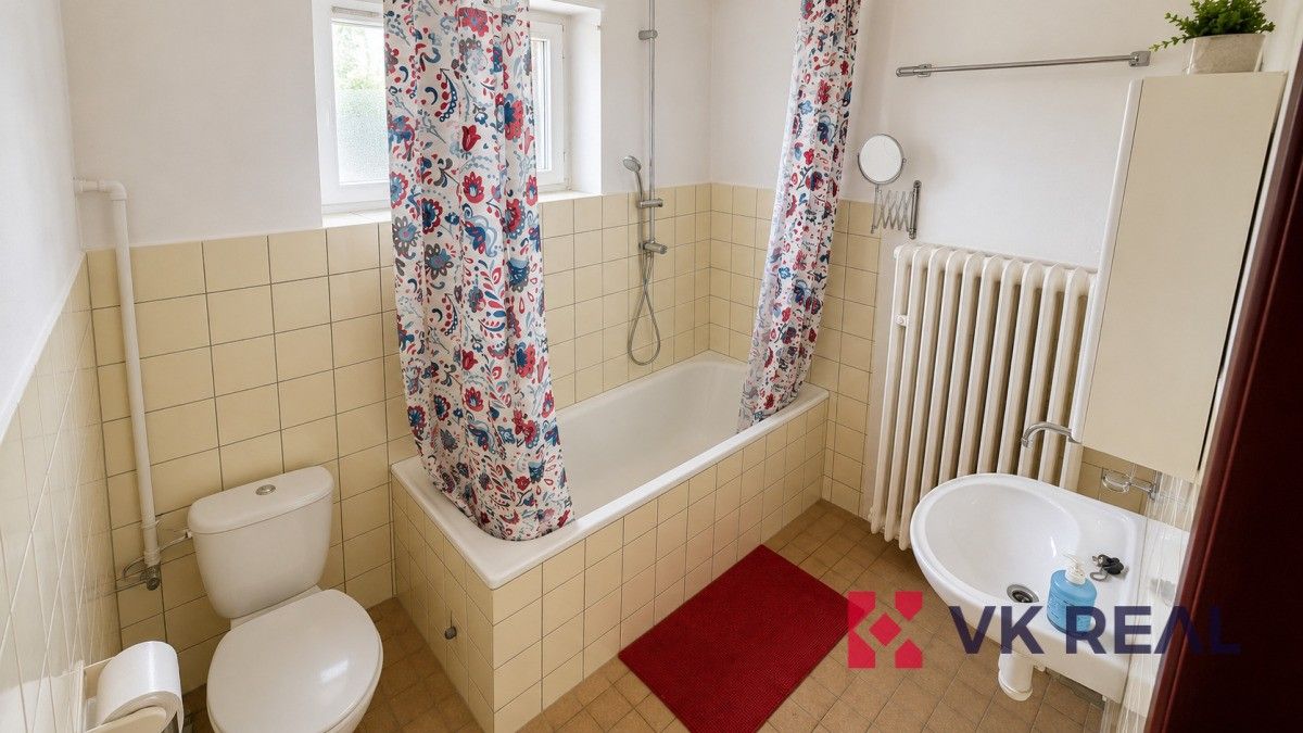 Pronájem bytu 2+1 68 m² - foto 9