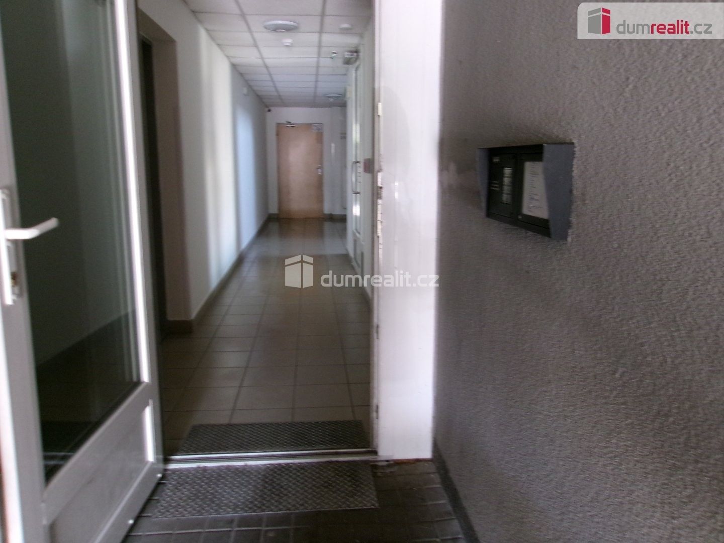 Pronájem bytu 1+kk 39 m² - foto 4