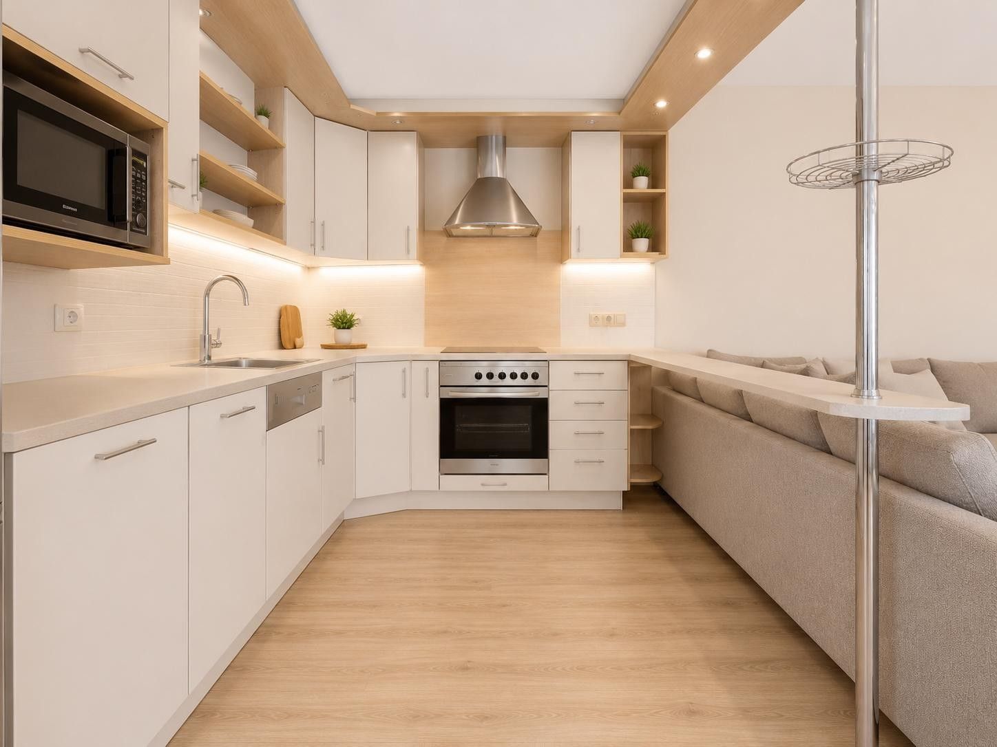 Prodej nemovitosti 180 m² - foto 3