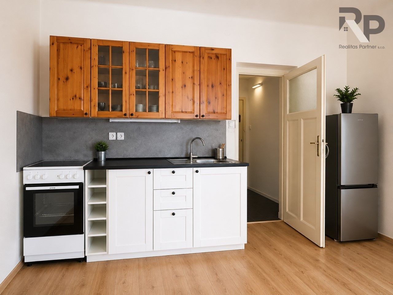 Pronájem bytu 1+kk 32 m² - foto 3