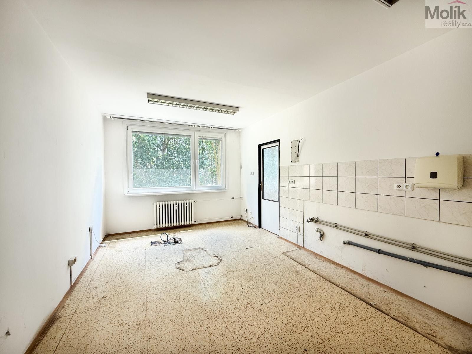 Prodej bytu 3+1 55 m² - foto 7