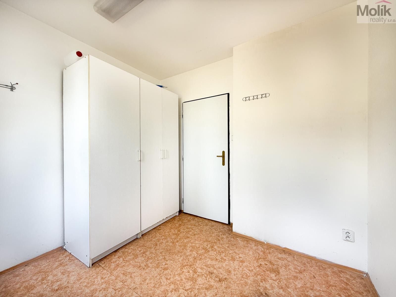 Prodej bytu 3+1 55 m² - foto 9