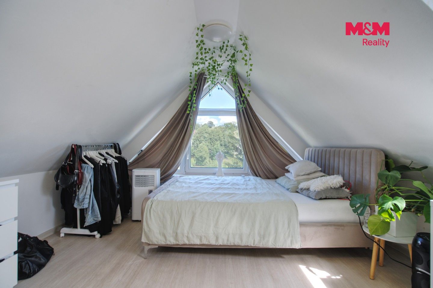 Prodej bytu 4+kk 99 m² - foto 14