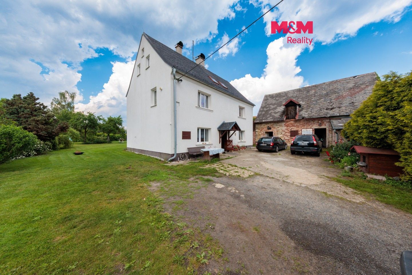 Prodej domu 210 m² - foto 1